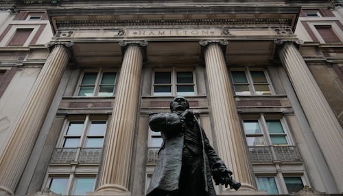 Faculty insert AAUP academic freedom statement into class syllabi