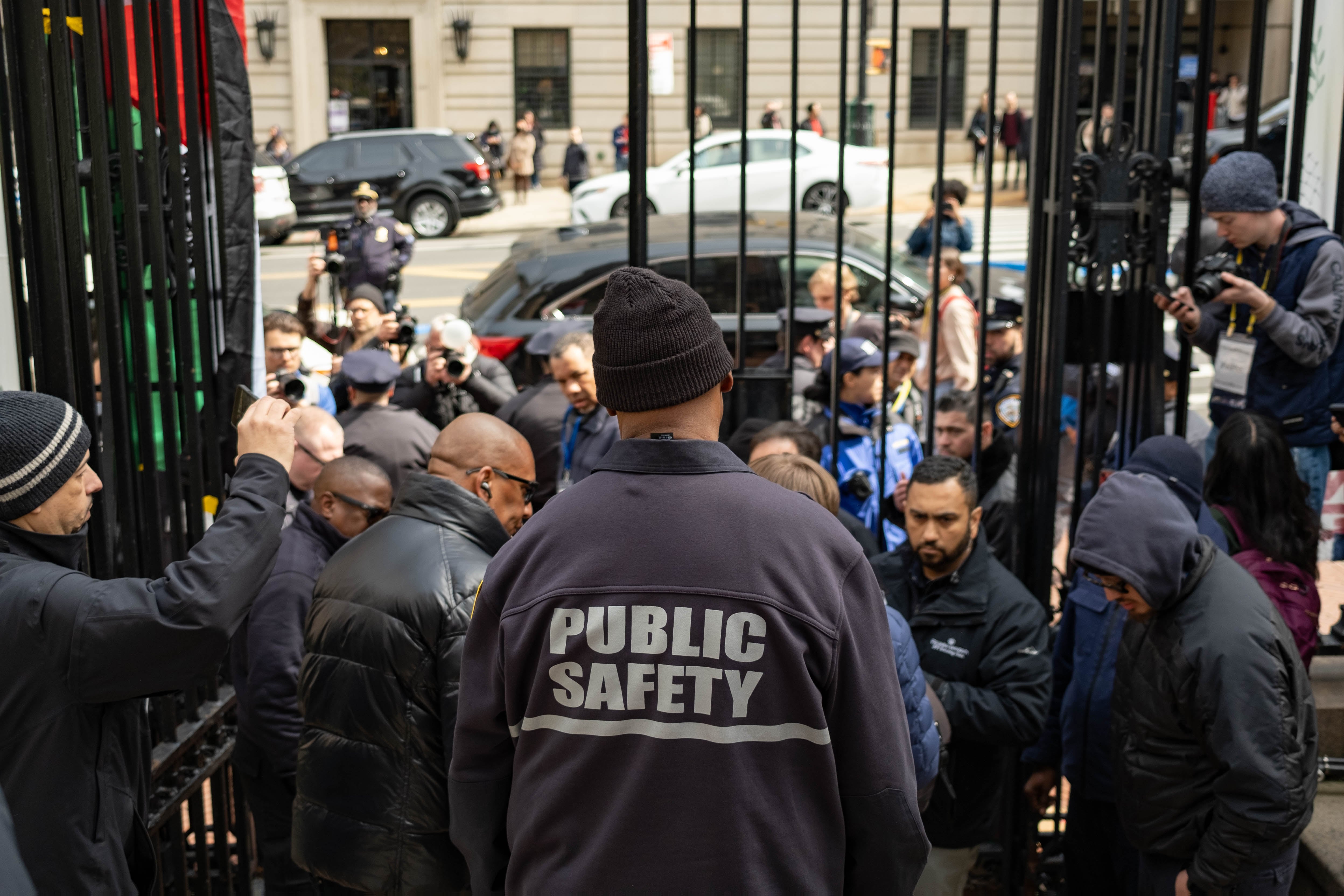 Columbia deploys 25 special patrol officers on campus