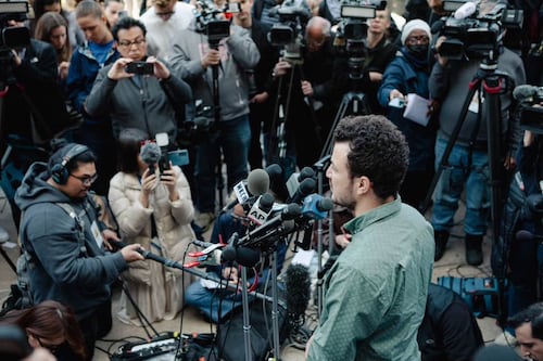 Judge rules that Trump administration can continue detaining Mahmoud Khalil, SIPA ’24
